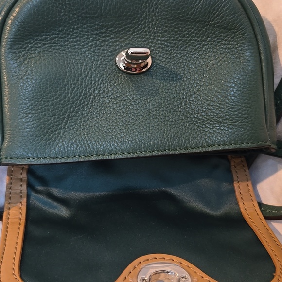 Coach Turn Lock Mini Crossbody Hunter Green Blue Tag Excellent Condition - Picture 6 of 13